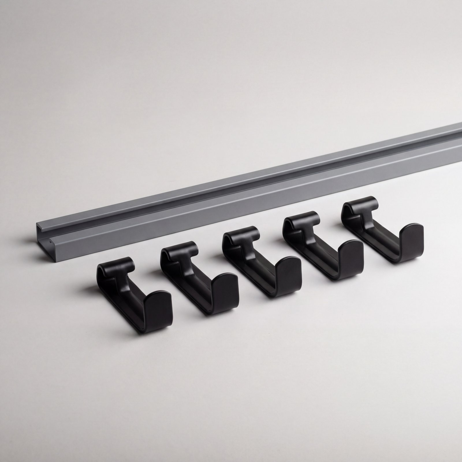Wall Track & Hook Starter Kit